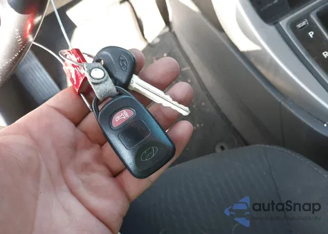 2015 Hyundai Elantra Se z USA, uszkodzony, nr VIN 5NPDH4AE9FH552300